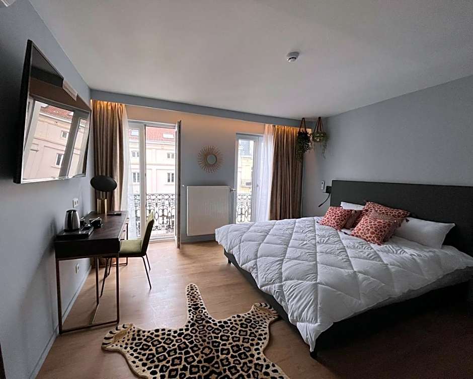 Hôtel La Pièce