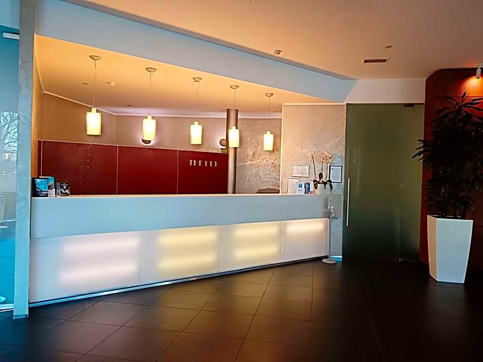 The Hub Hotel