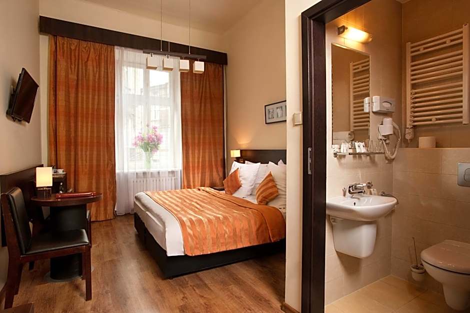 Spatz Aparthotel