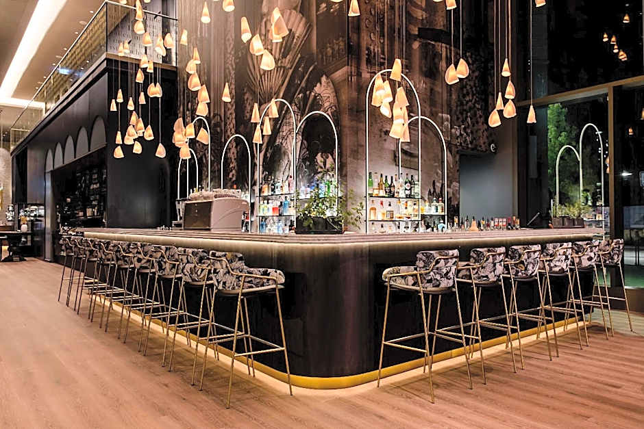 Motel One Dresden am Zwinger