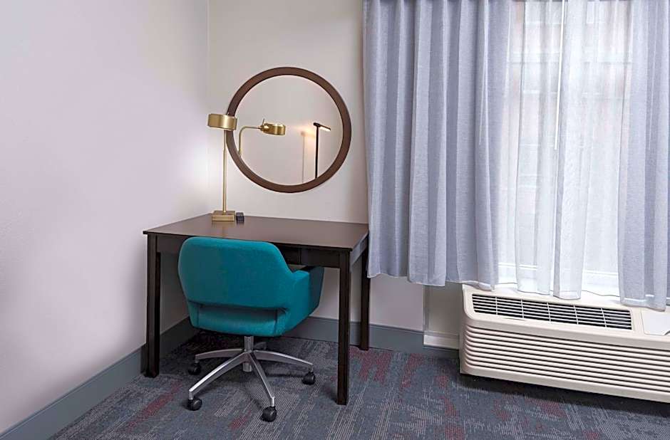 Hampton Inn By Hilton & Suites - Raleigh Downtown