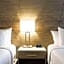Rodeway Inn & Suites near Outlet Mall - Asheville