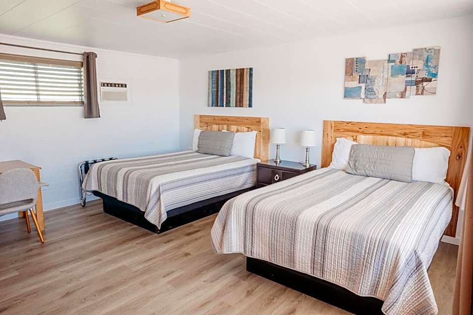 Lamplighter Lodge