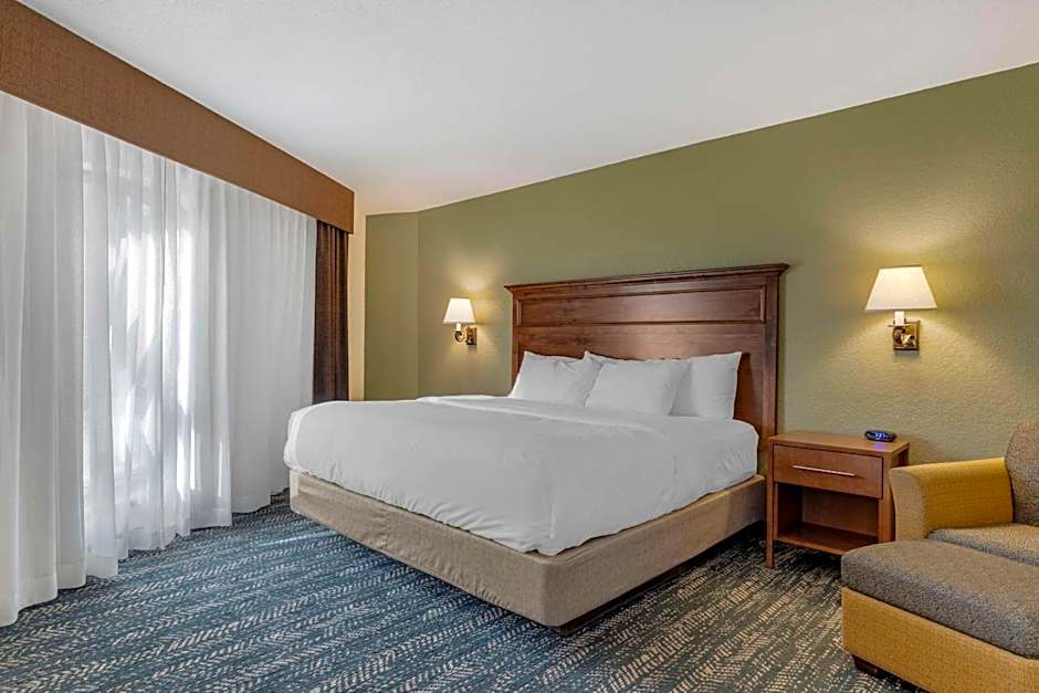 Comfort Inn & Suites Mt Rushmore