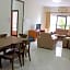 Homestay Marina Court Resort