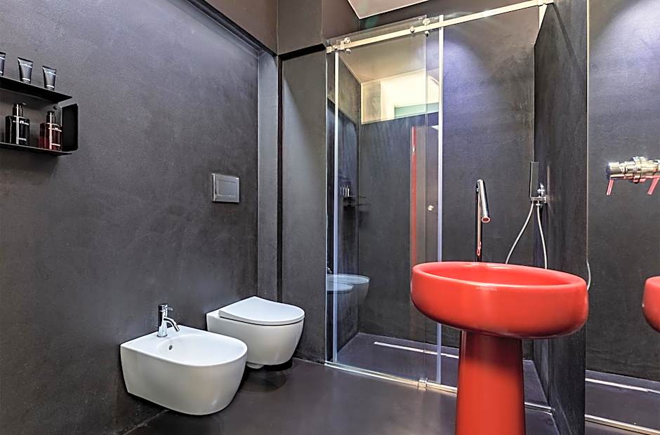 Fiveplace Design Suites & Apartments