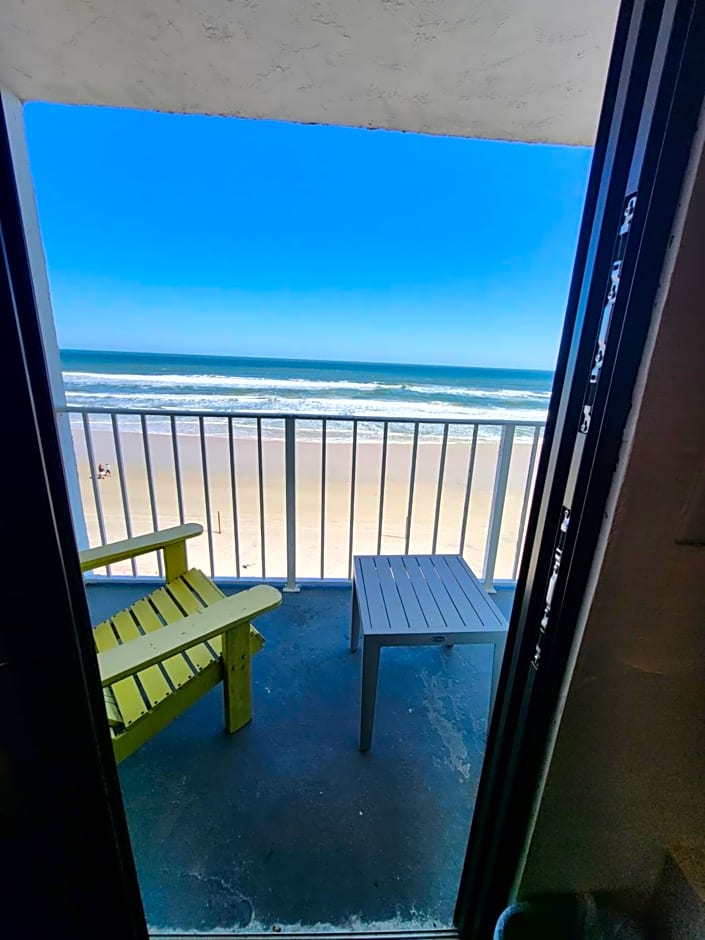 Beachside Hotel - Daytona Beach Shores