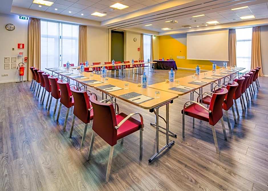 Holiday Inn Bologna - Fiera by IHG