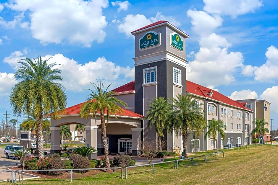 La Quinta Inn & Suites by Wyndham Lake Charles Casino Area