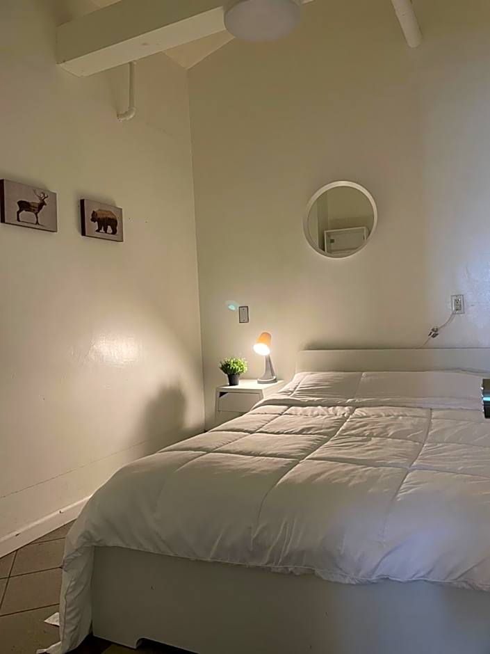 Culver City Hostel