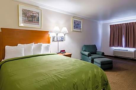 1 Queen Bed, Nonsmoking