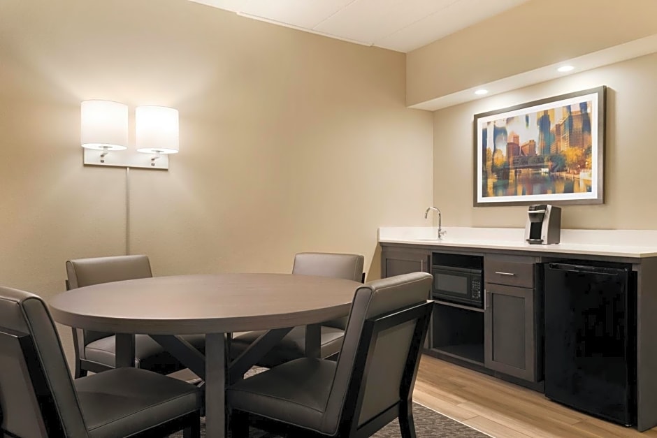 Holiday Inn Hotel & Suites Council Bluffs, an IHG Hotel