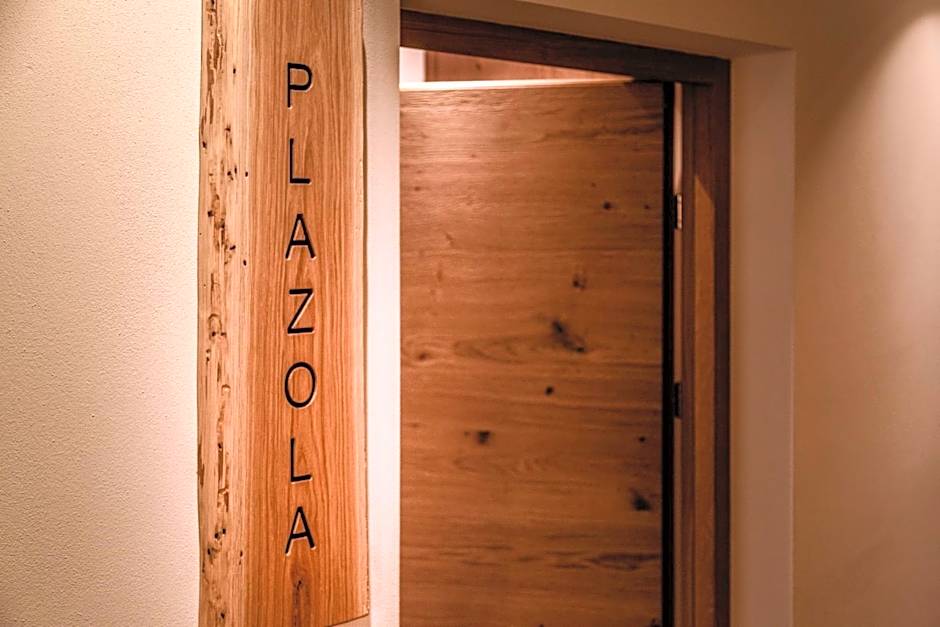 Luxury Chalet Plazola