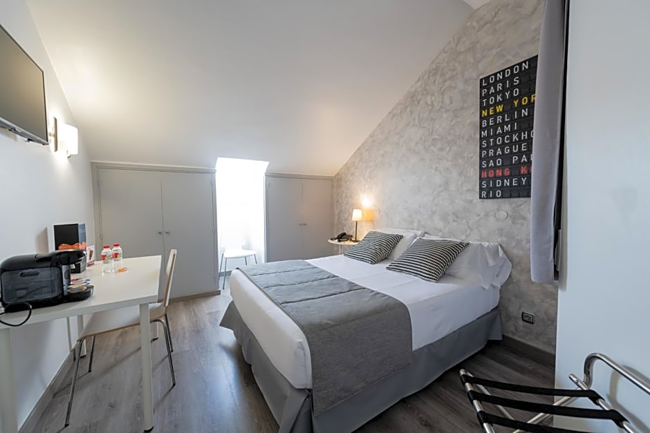 Aparthotel Atenea Calabria