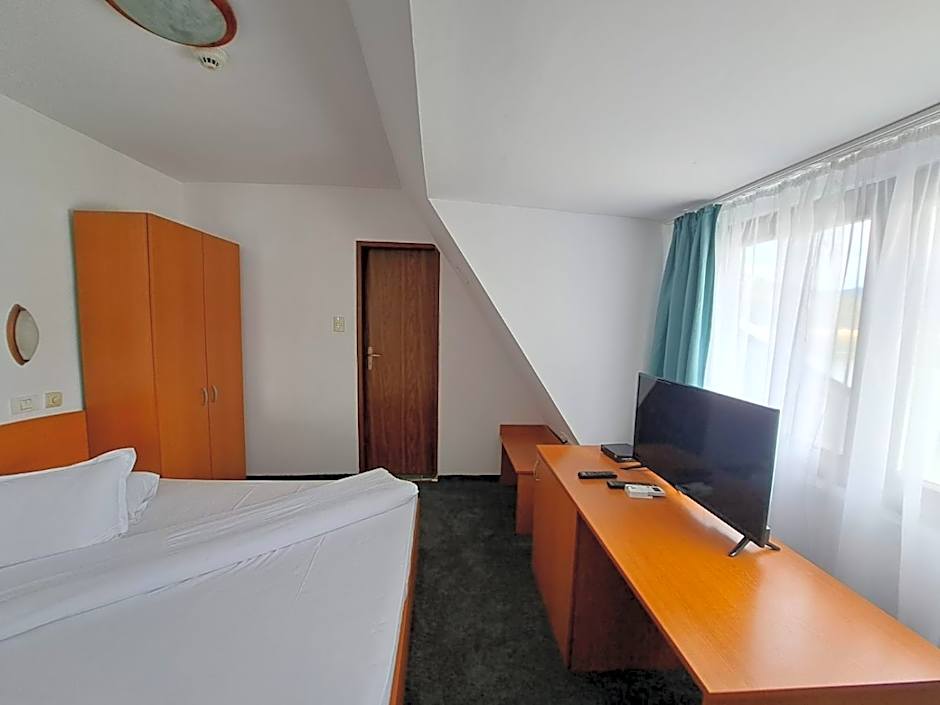 Hotel Pescarus Port Bicaz