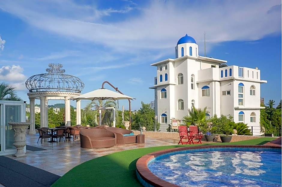 GoldOne Hotel & Suites