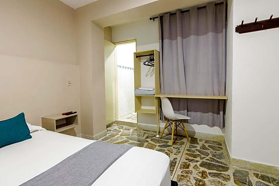 Hotel Balcones de la 70
