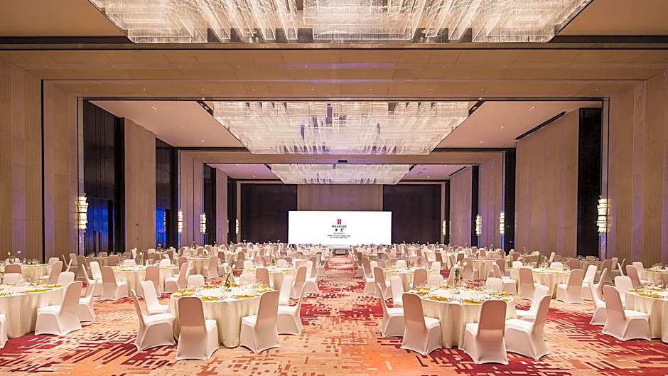 HUALUXE Xiamen Haicang Harbour View By IHG