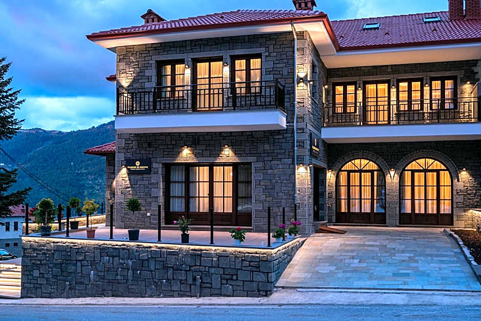 FLOARA DI MUNTE Forest Luxury Suites