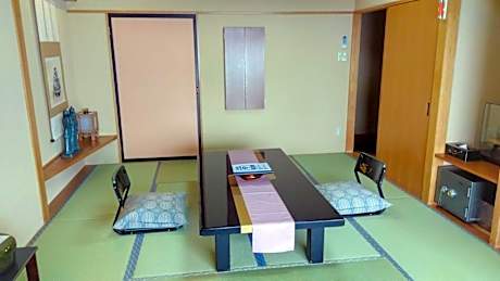 Suite with Open Air Bath - Non-Smoking