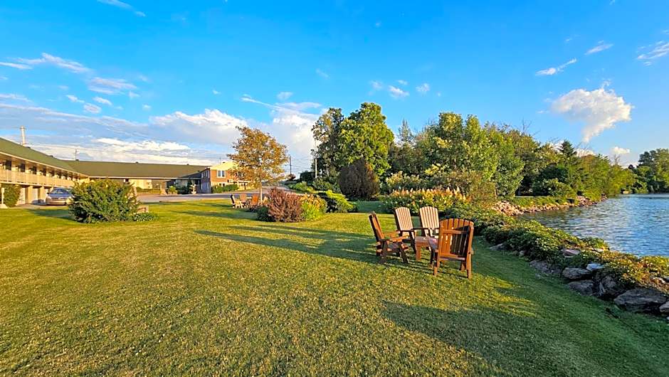 Hotel Oasis Lac St-Louis