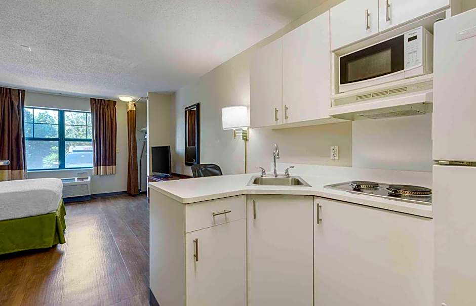 Extended Stay America Select Suites - Washington, D.C. - Germantown - Milestone