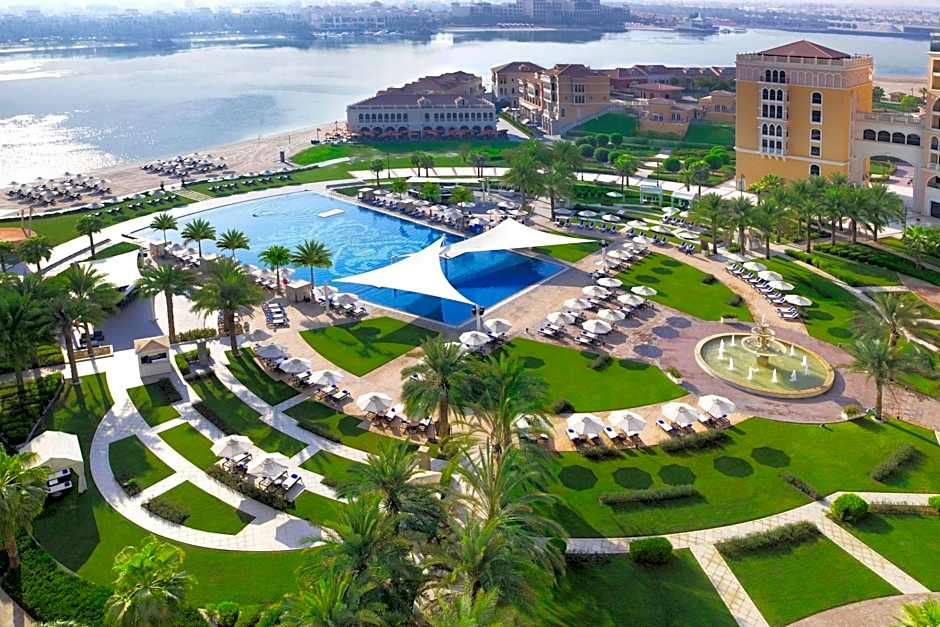 The Ritz-Carlton Abu Dhabi - Grand Canal