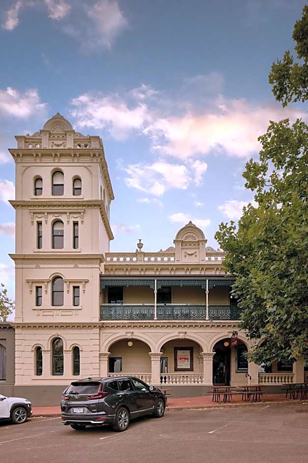 Yarra Valley Grand Hotel