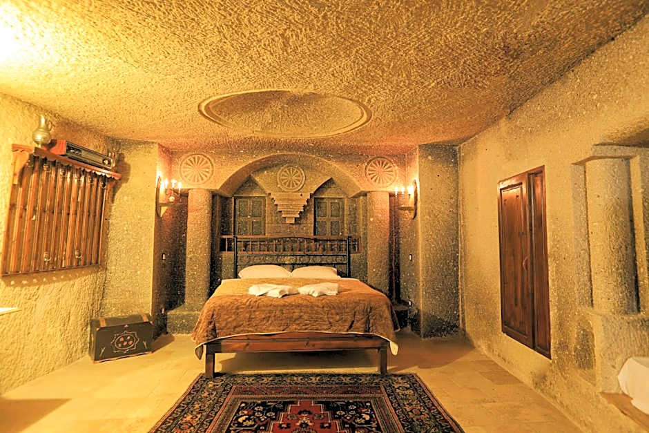 Antique Terrace Cave Suites