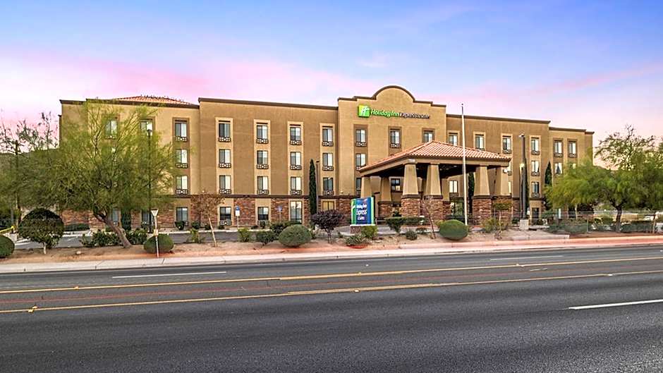 Holiday Inn Express Hotel & Suites Twentynine Palms By IHG