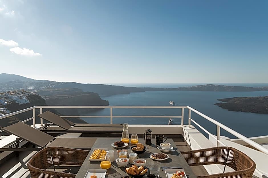 Aqua Luxury Suites Santorini