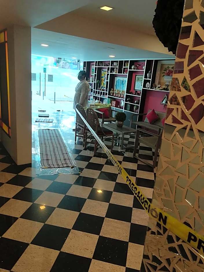 Hotel Dharma
