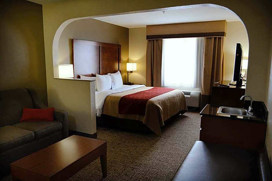 Comfort Inn & Suites Covington - Mandeville