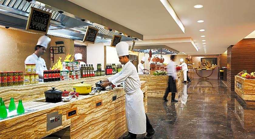 Crowne Plaza Ahmedabad City Centre By IHG