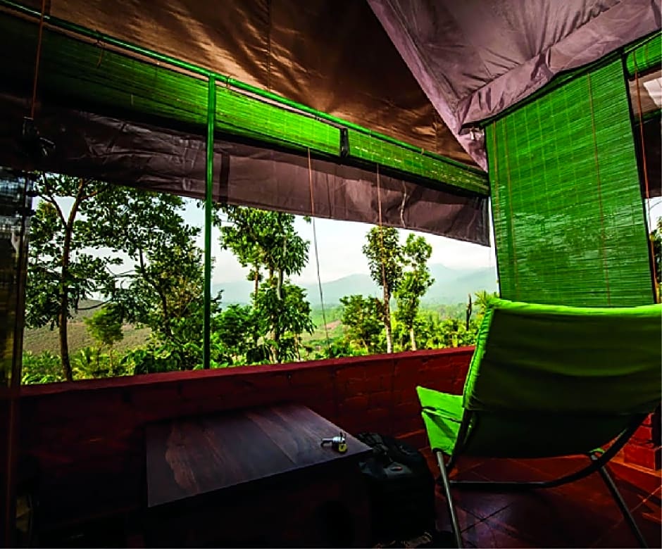 Grassroots Wayanad, Valley-view Tents