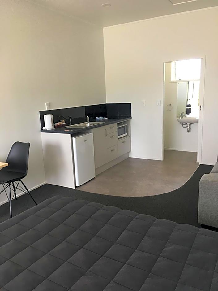 Pukenui Lodge Motel