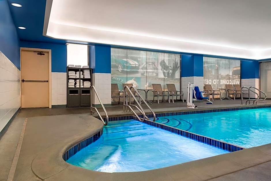 Fort Pontchartrain Detroit, a Wyndham Hotel