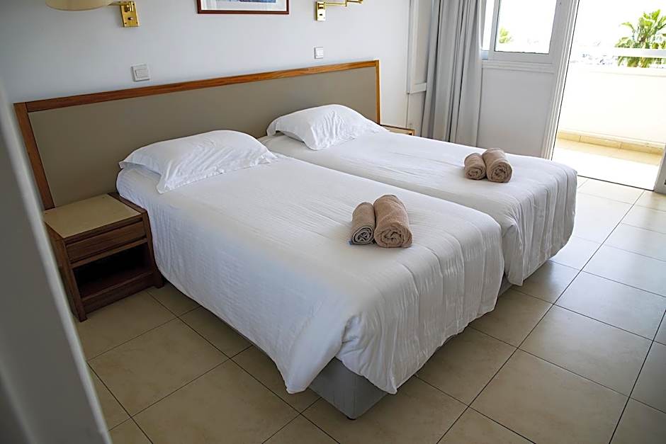 Sun Hall Beach Hotel Apartments