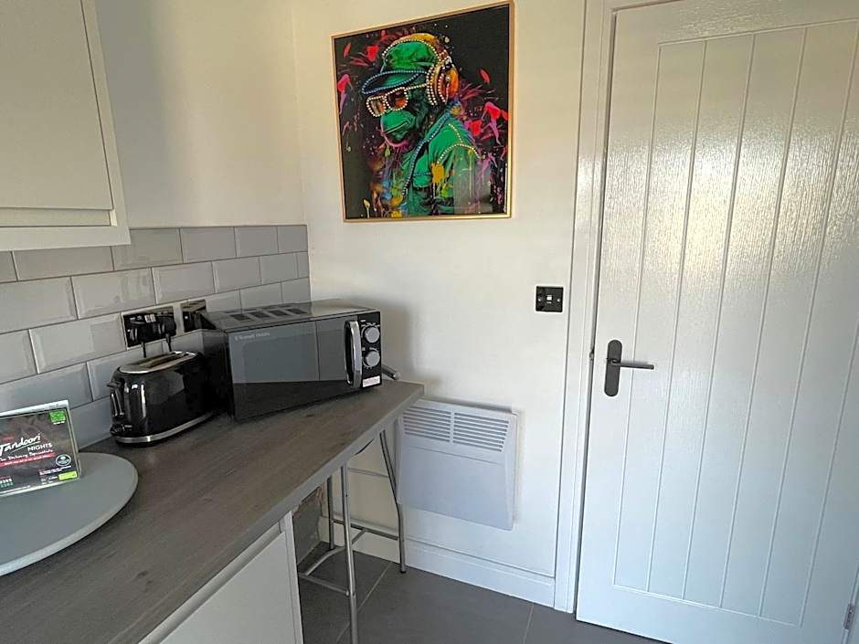 Welcome rooms 55b- Self Check-In whole apartment FULLY REFURBISHED