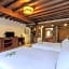 Lijiang E-Outfitting Boutique Hotel