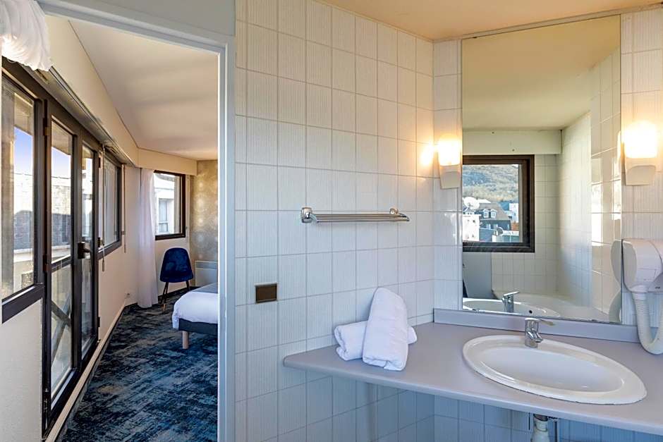 Hotel National