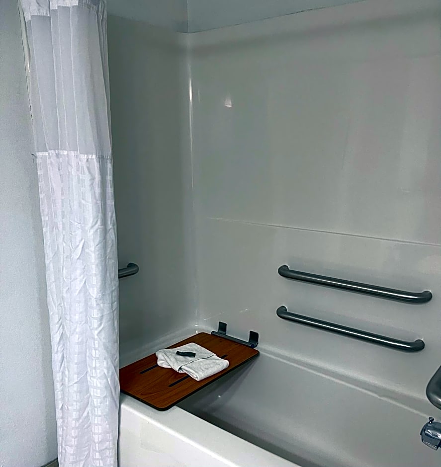 Country Inn & Suites by Radisson, Merrillville, IN