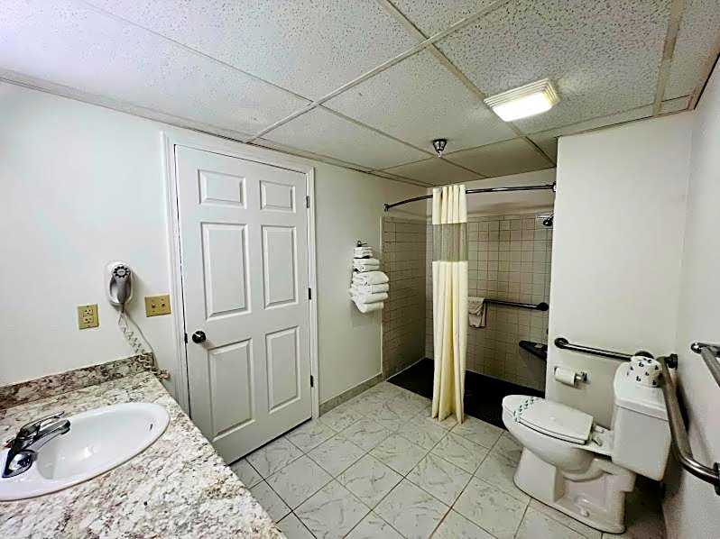 Celebrity Inn