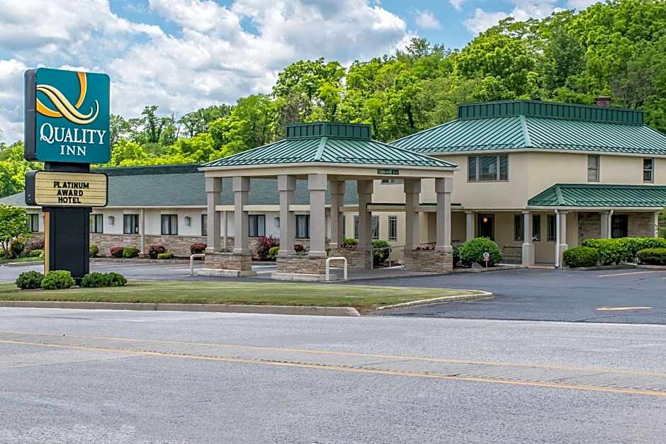 Quality Inn Bedford