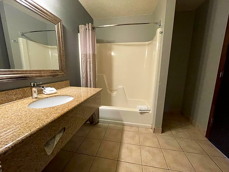 Sunnyside Inn and Suites Clackamas