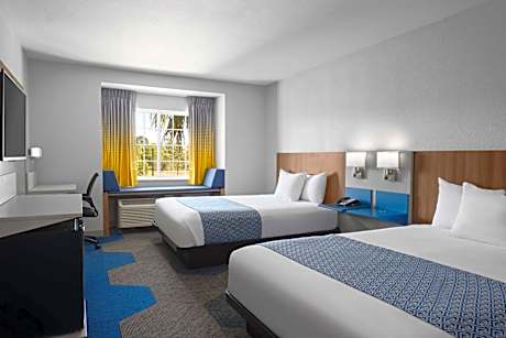 Queen Room with Two Queen Beds - Disability Access/Non-Smoking