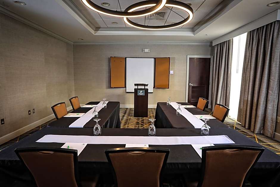Holiday Inn Statesboro-University Area By IHG