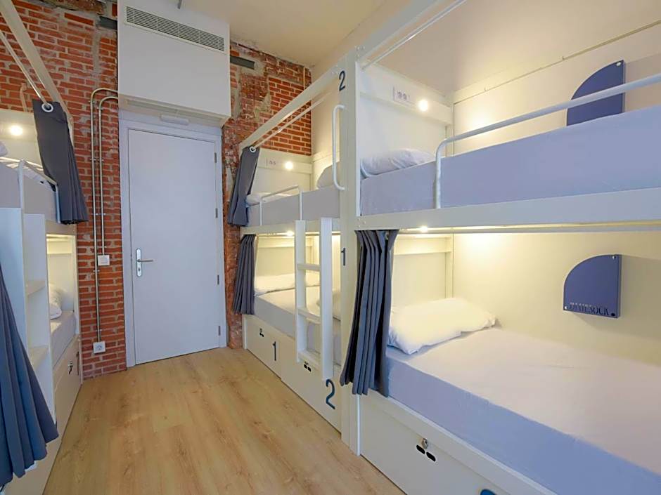 room00 Gran Vía Hostel