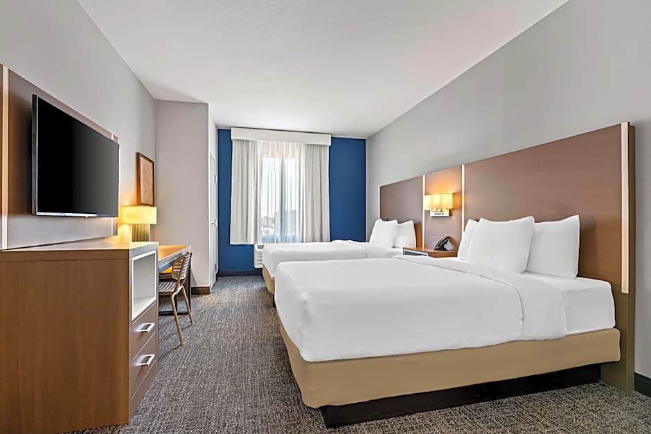 Spark by Hilton Catoosa Tulsa