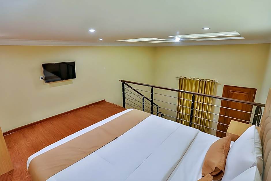 The Horizontal Hotel Pacitan